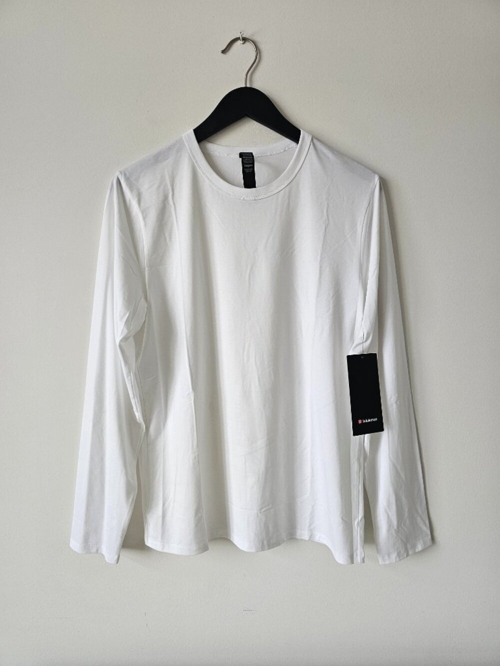NWT LULULEMON WHT White Fundamental Long Sleeve LS T-Shirt Top Men's Medium